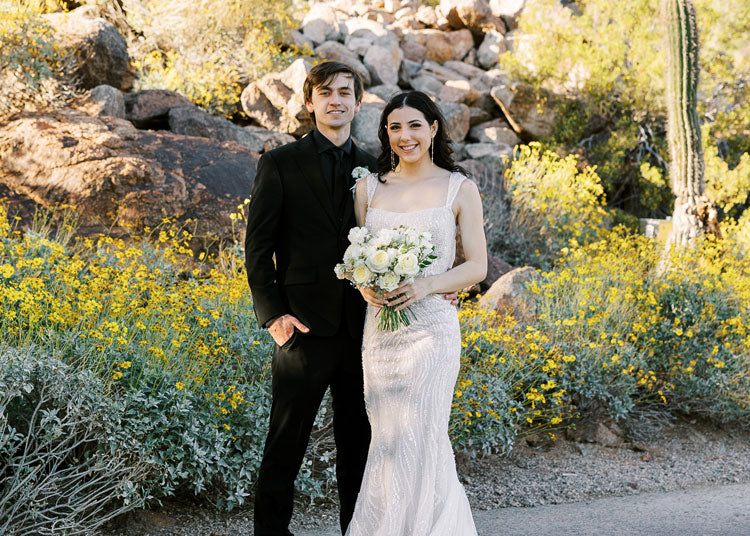 Arizona Wedding Elevated by Stunning Wedding Logo